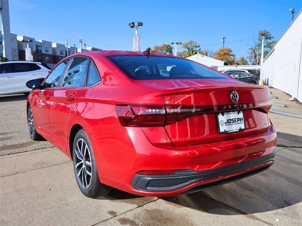 New 2026 Volkswagen Jetta 1.5T SE Sedan