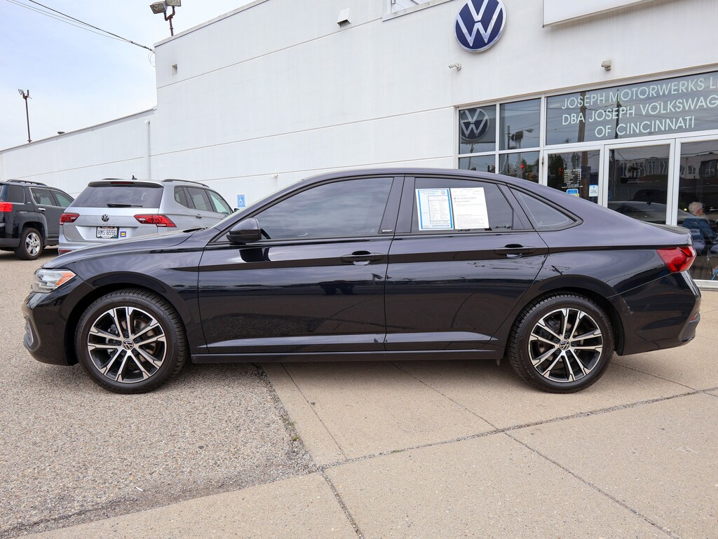 Certified 2023 Volkswagen Jetta 1.5T Sport Sedan