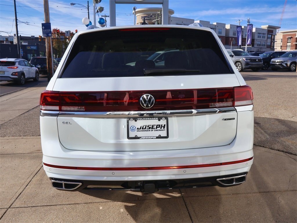 New 2026 Volkswagen Atlas 2.0T SEL Premium R-Line SUV