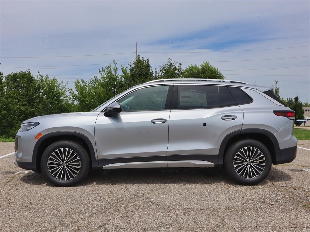 New 2025 Volkswagen Tiguan 2.0T S SUV