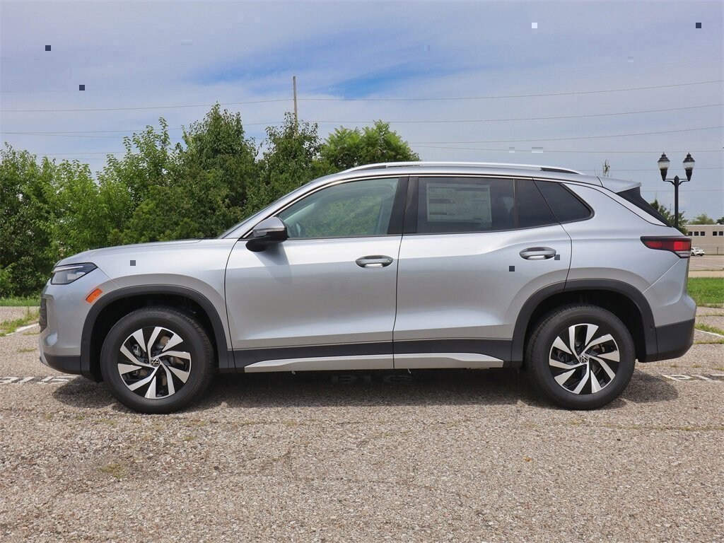 New 2025 Volkswagen Tiguan 2.0T S SUV