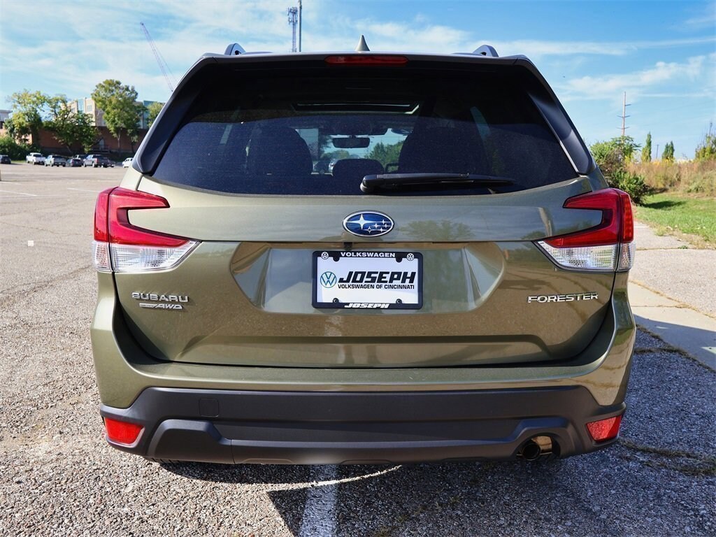 Used 2022 Subaru Forester Premium SUV