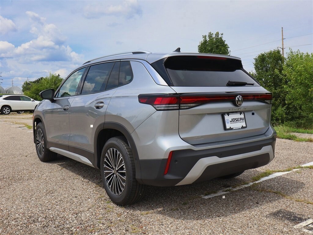 New 2025 Volkswagen Tiguan 2.0T S SUV