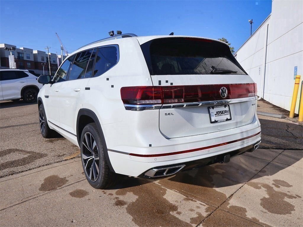New 2026 Volkswagen Atlas 2.0T SEL Premium R-Line SUV