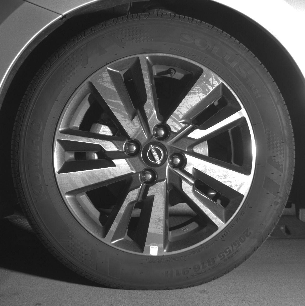 Thumbnail: 2025 Nissan Sentra - 9