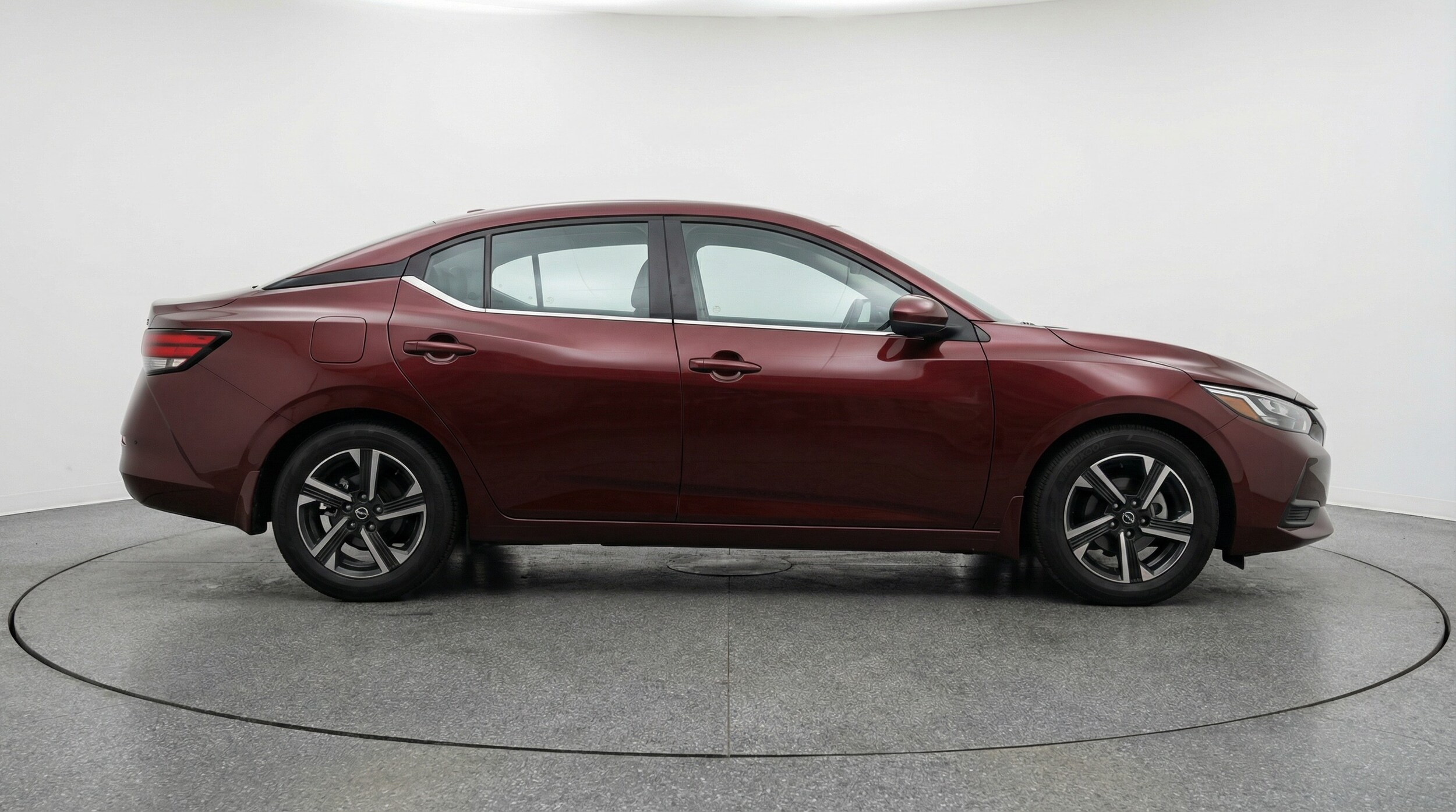 Thumbnail: 2025 Nissan Sentra - 8
