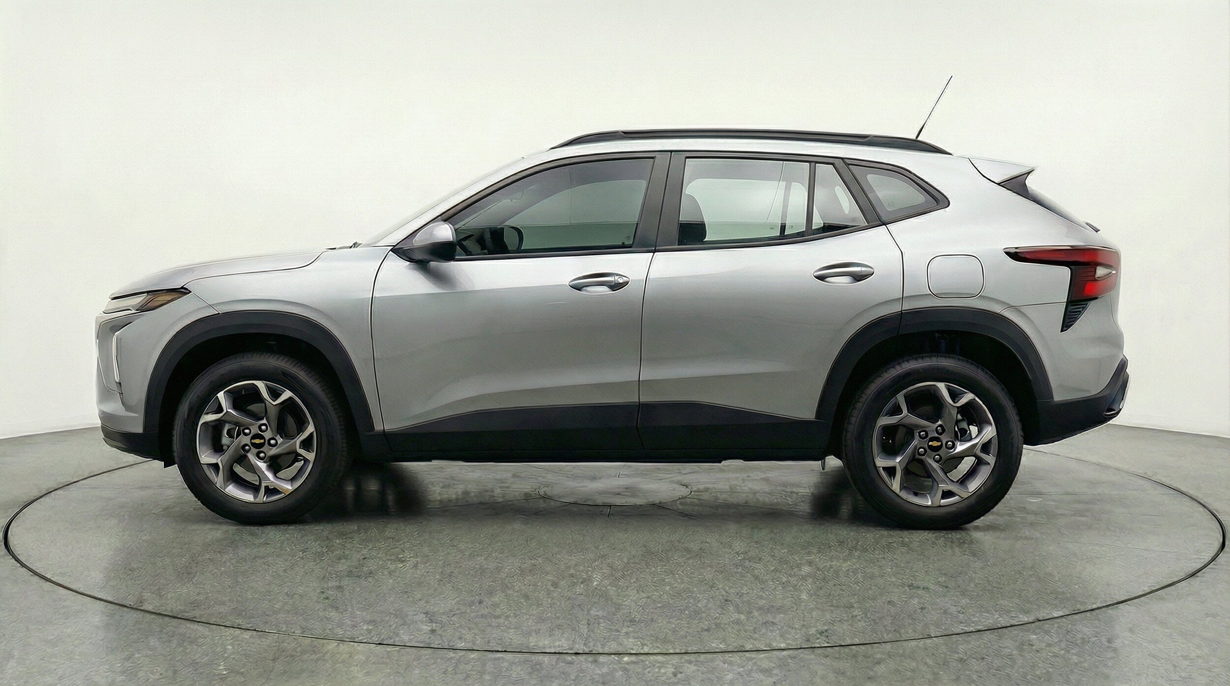Thumbnail: 2025 Chevrolet Trax - 5