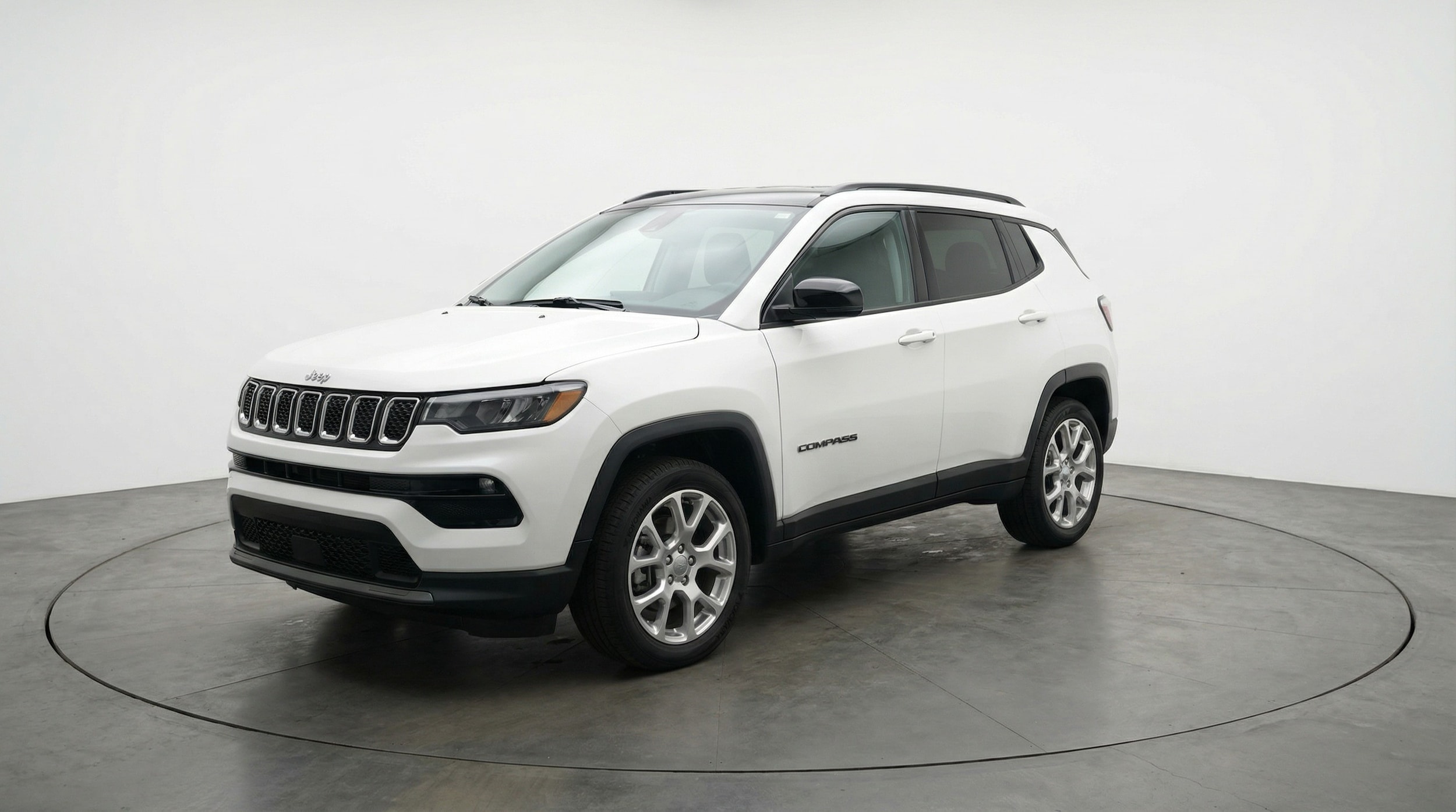 Thumbnail: 2025 Jeep Compass - 3