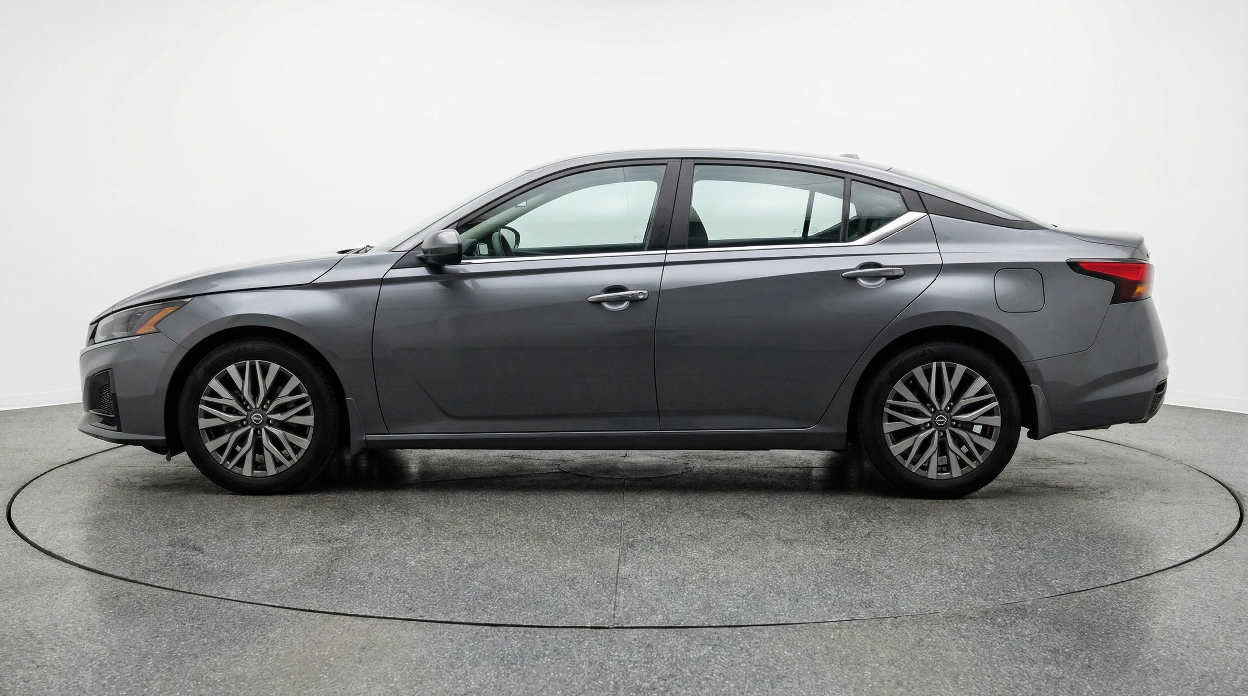 Thumbnail: 2025 Nissan Altima - 4