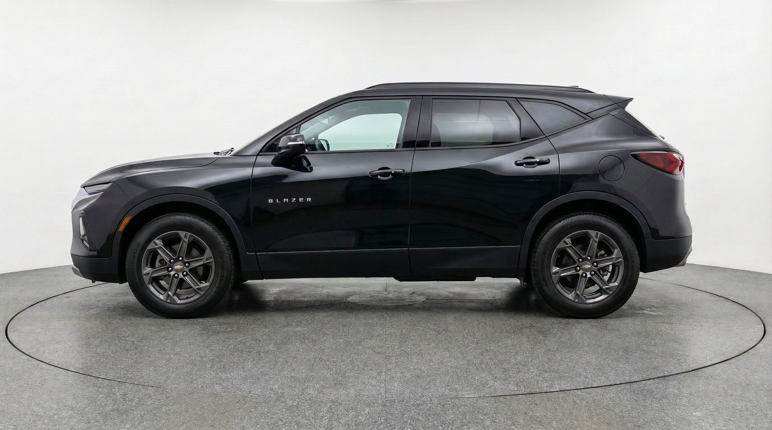 Thumbnail: 2025 Chevrolet Blazer - 5