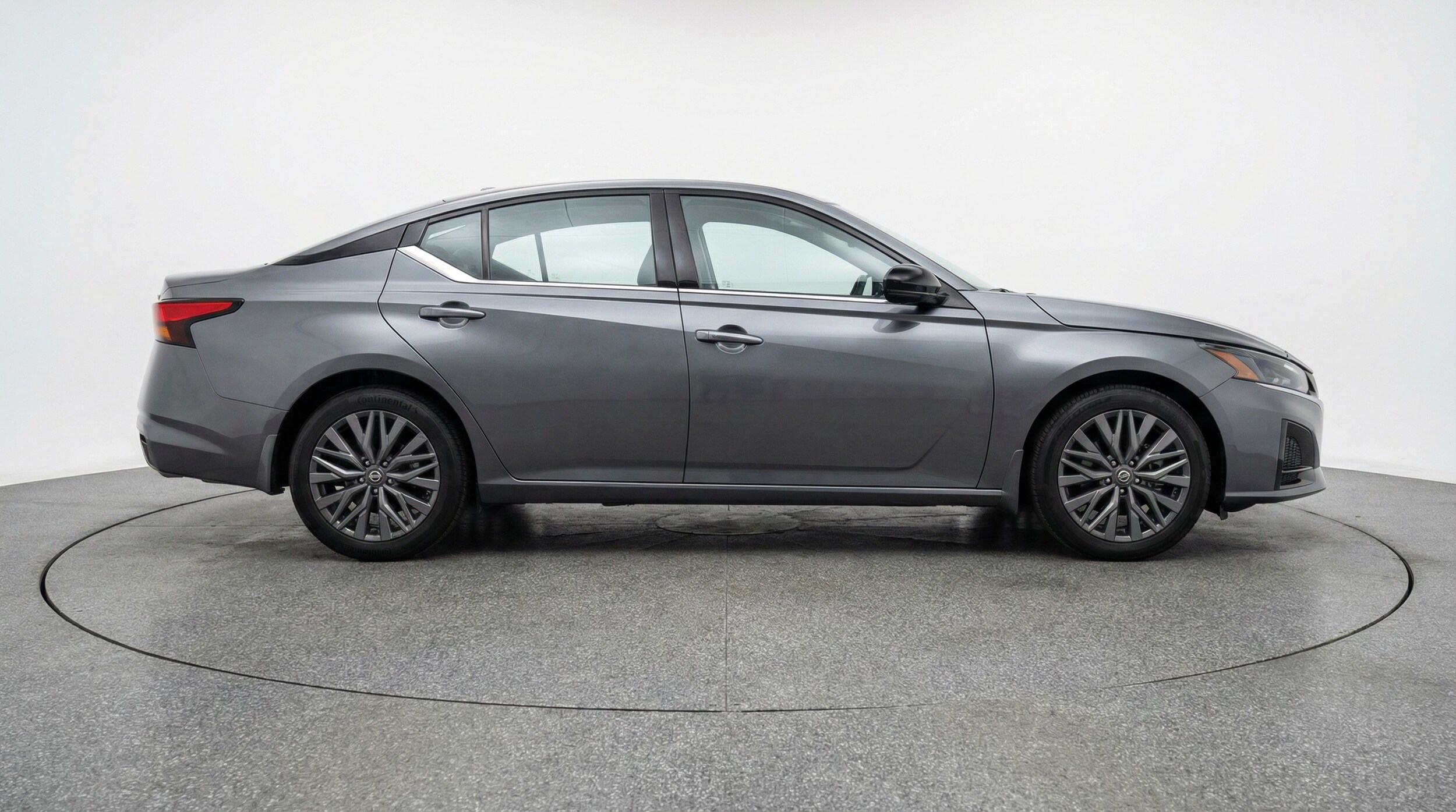 Thumbnail: 2025 Nissan Altima - 8