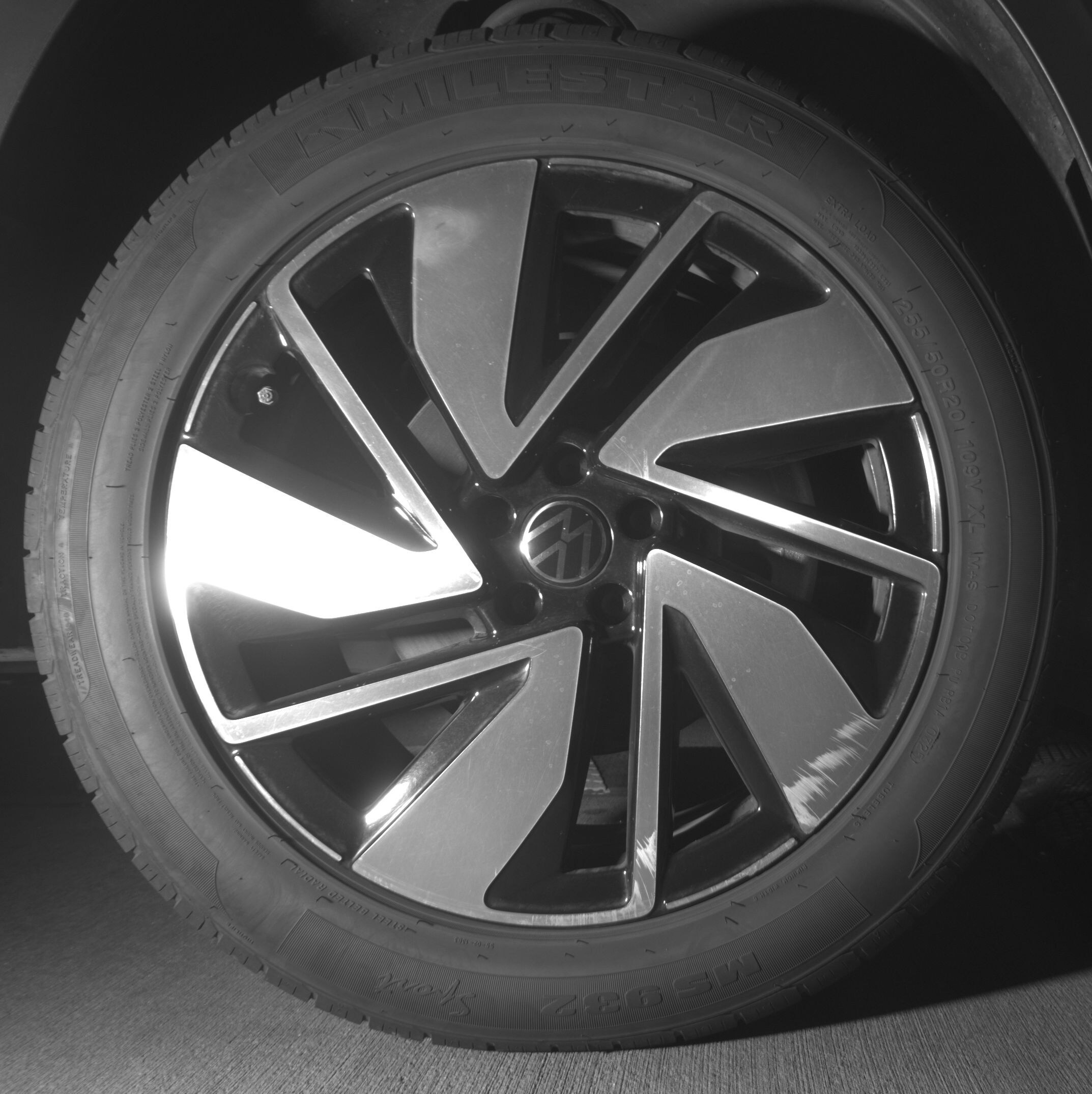 Thumbnail: 2025 Volkswagen Atlas - 10