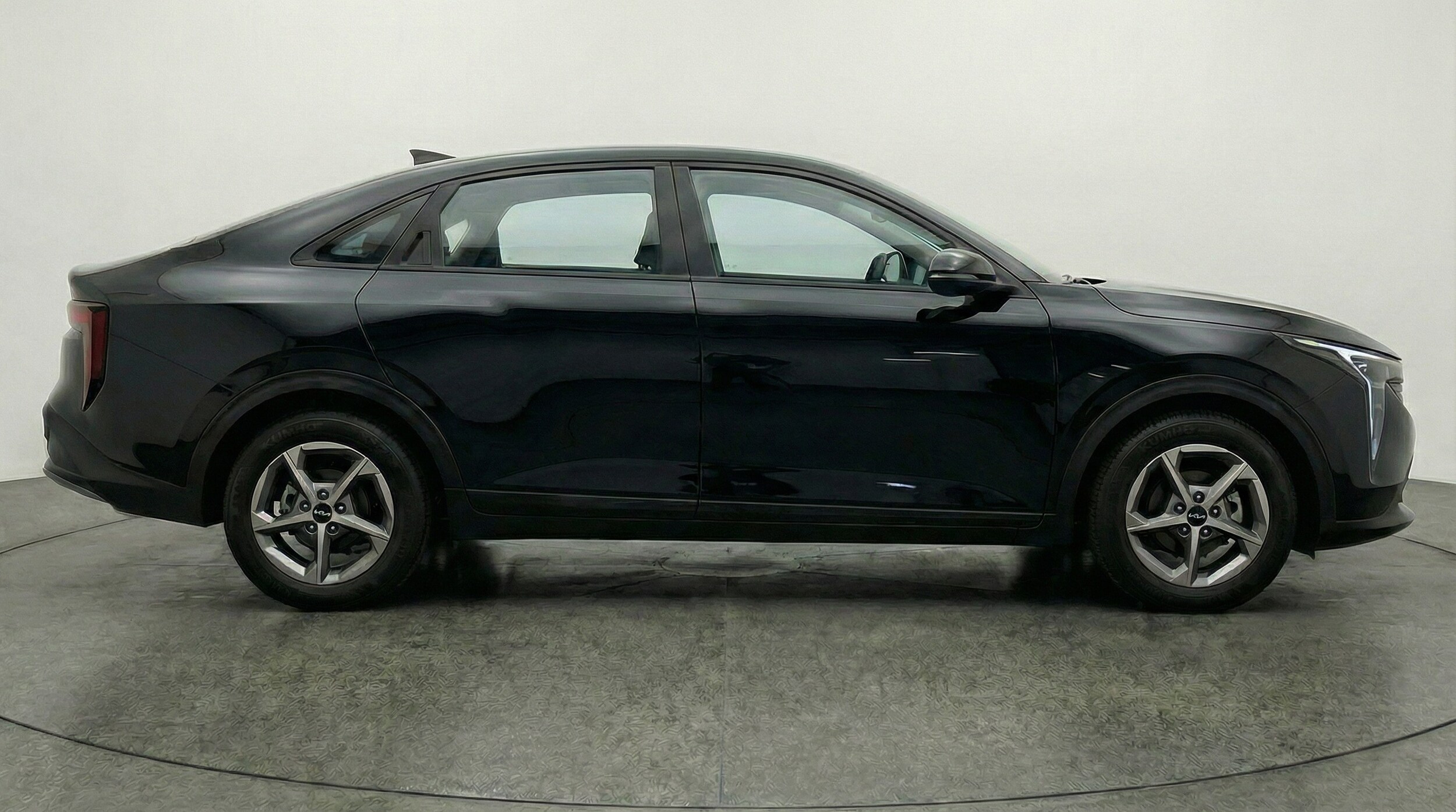 Thumbnail: 2025 Kia K4 - 8