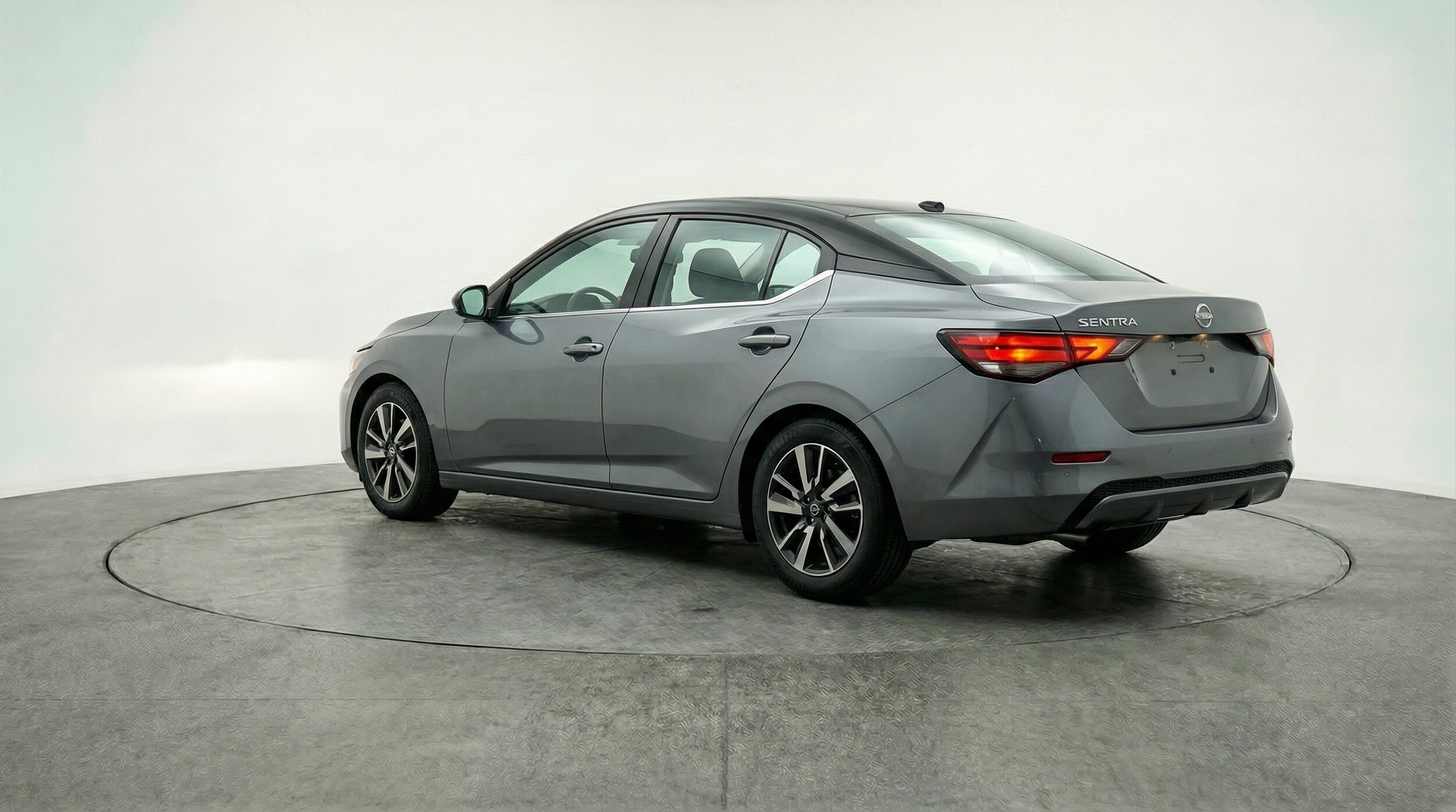 Thumbnail: 2025 Nissan Sentra - 5