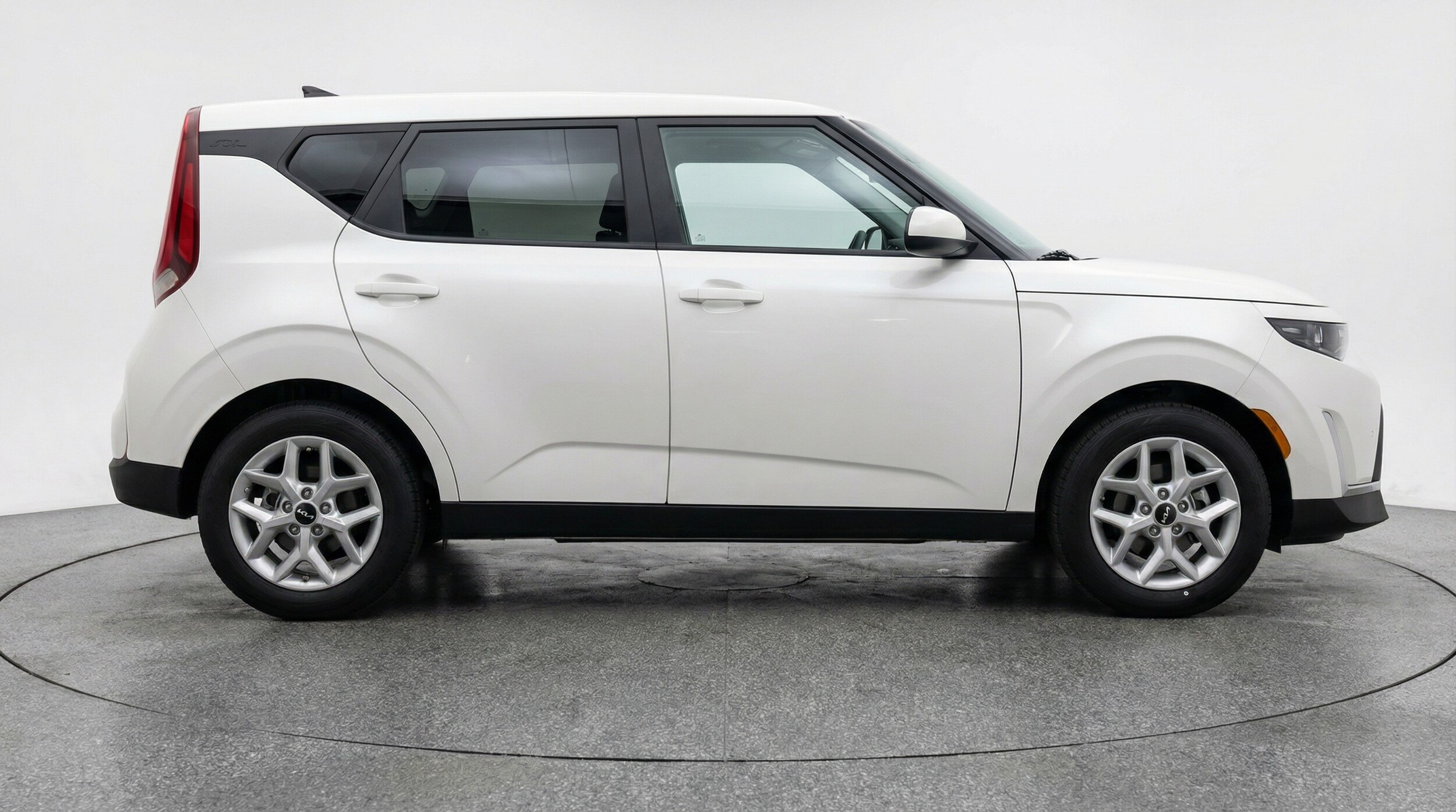 Thumbnail: 2025 Kia Soul - 8