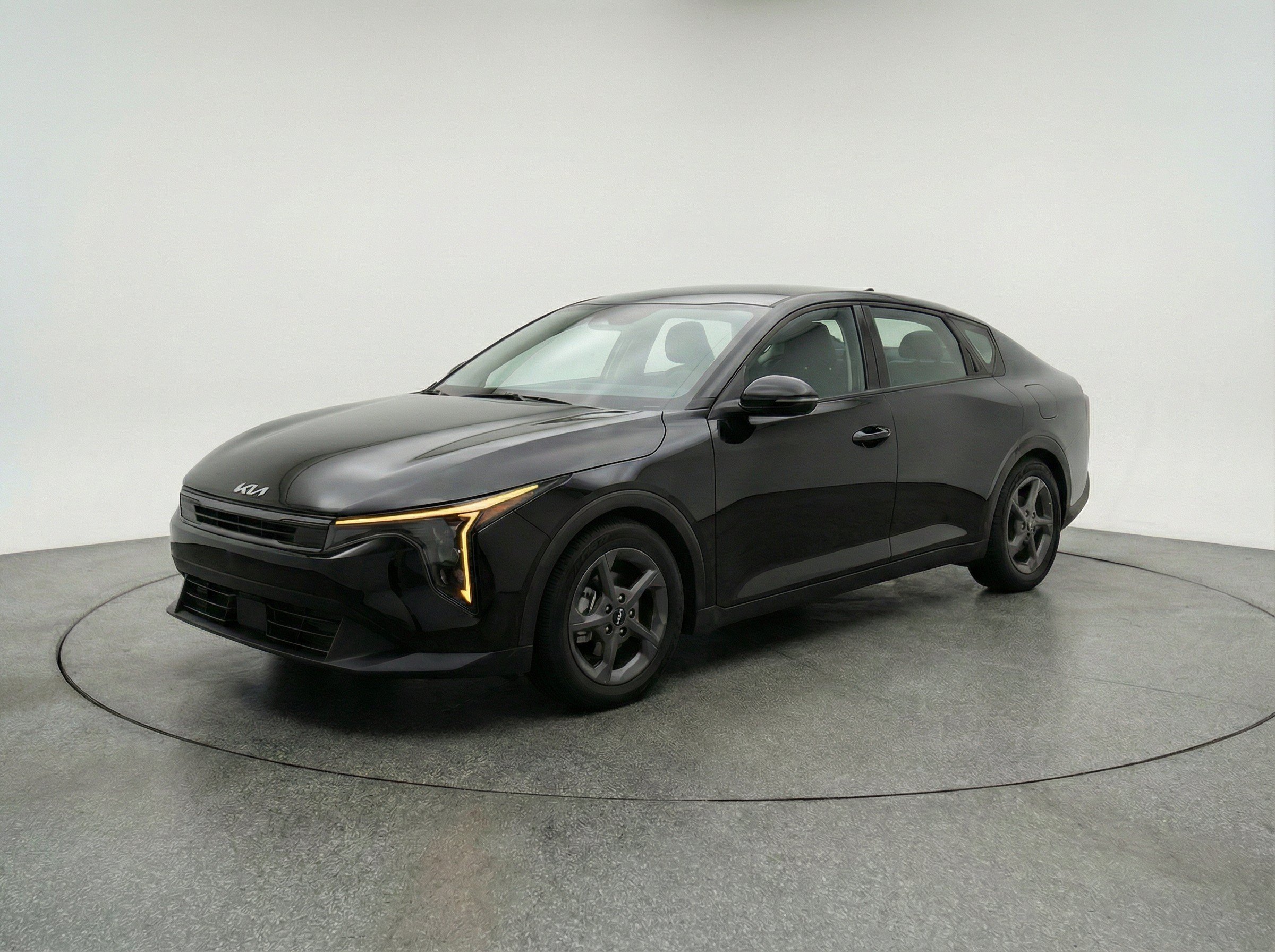 Thumbnail: 2025 Kia K4 - 3