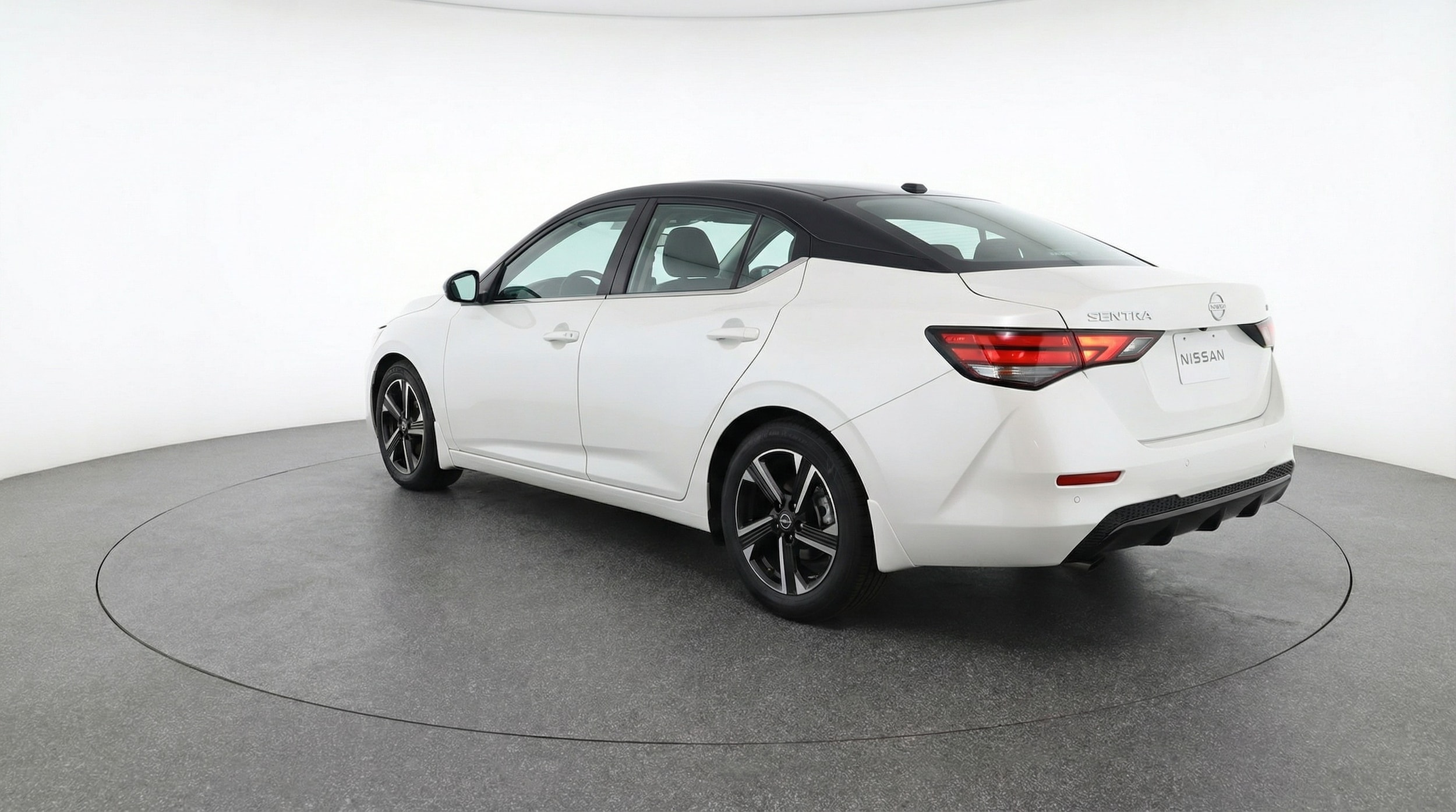 Thumbnail: 2025 Nissan Sentra - 5
