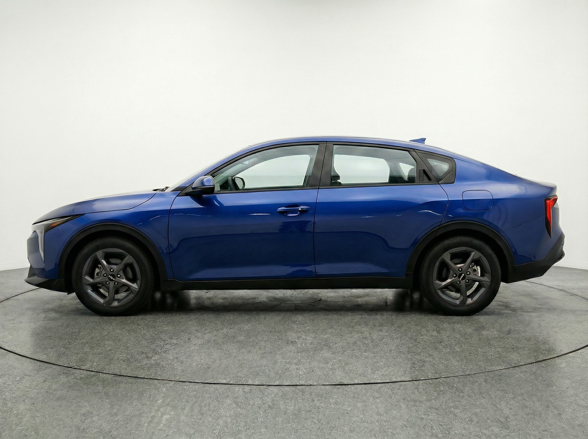 Thumbnail: 2025 Kia K4 - 4
