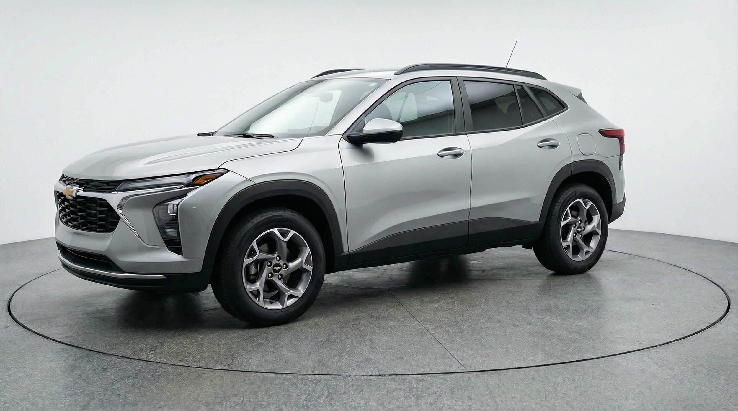 Thumbnail: 2025 Chevrolet Trax - 3