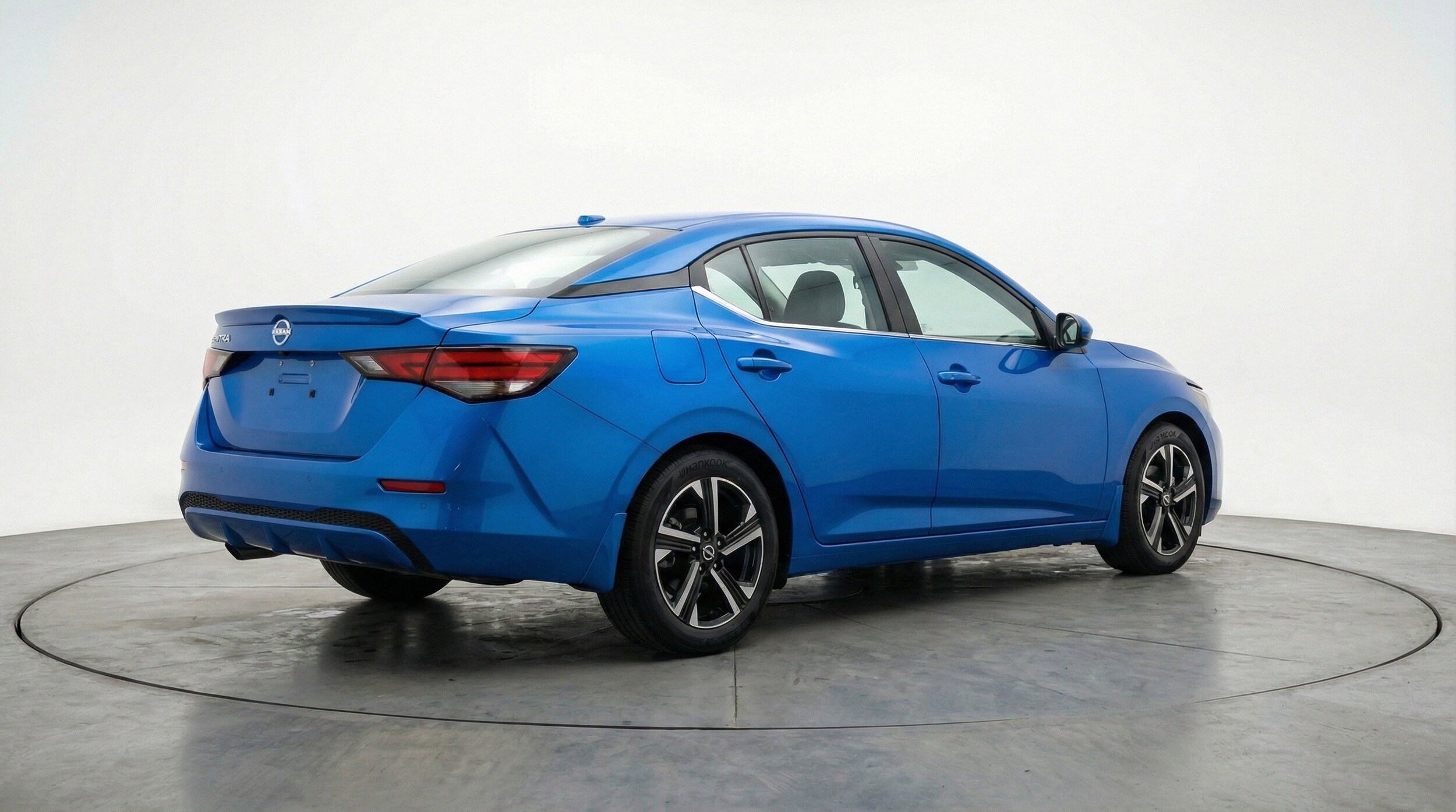 Thumbnail: 2025 Nissan Sentra - 9
