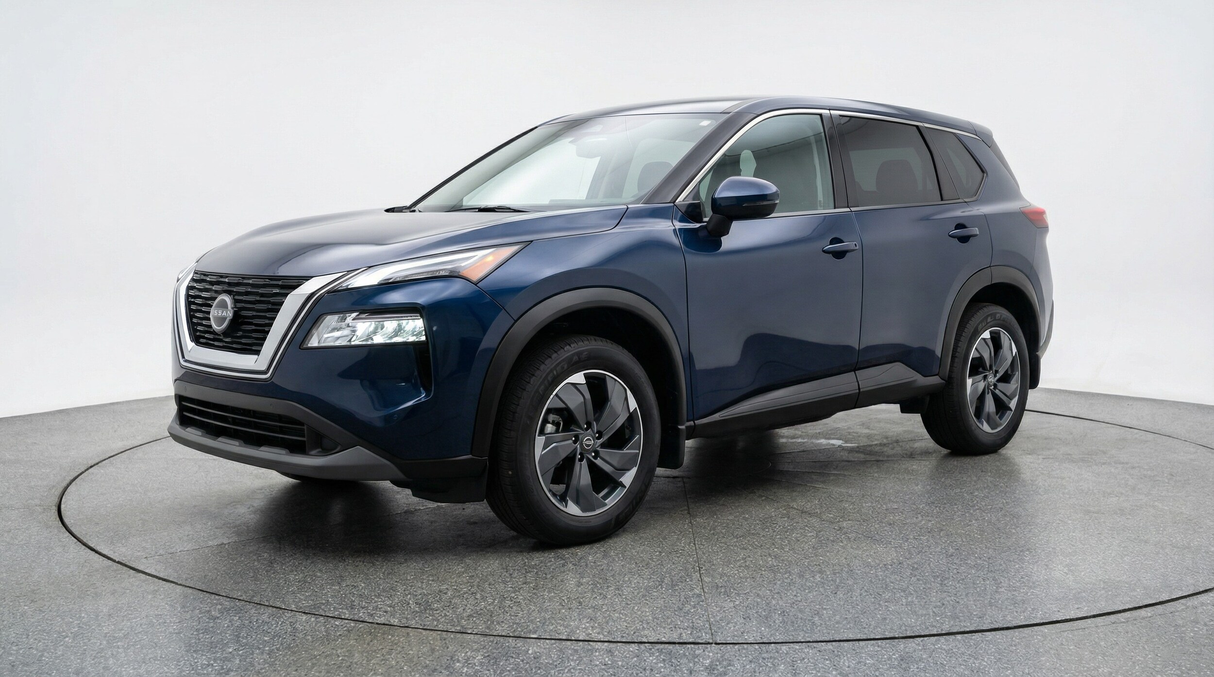 Thumbnail: 2025 Nissan Rogue - 3