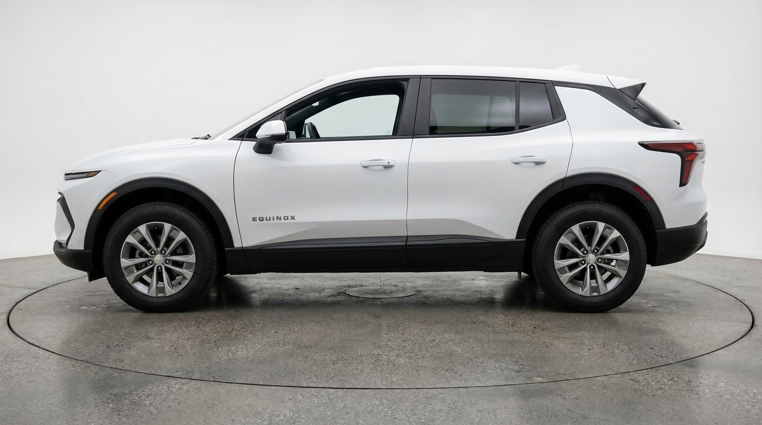 Thumbnail: 2025 Chevrolet Equinox - 4