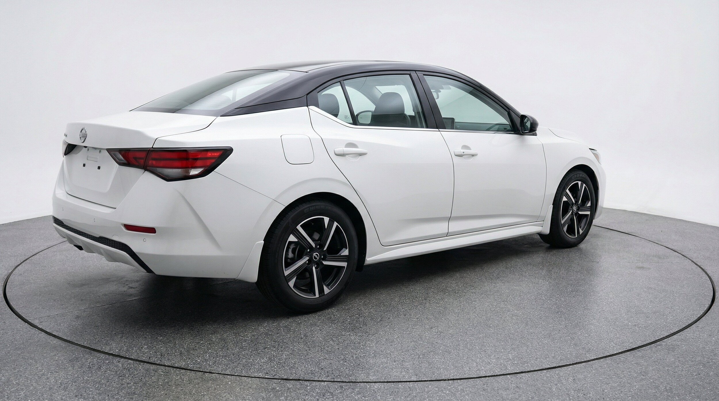 Thumbnail: 2025 Nissan Sentra - 9