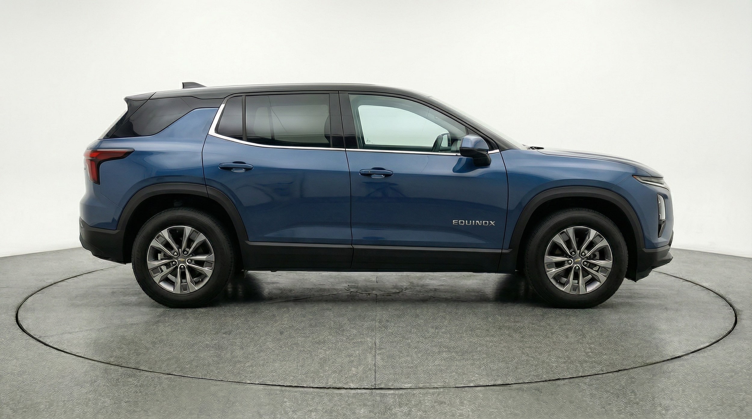 Thumbnail: 2025 Chevrolet Equinox - 8