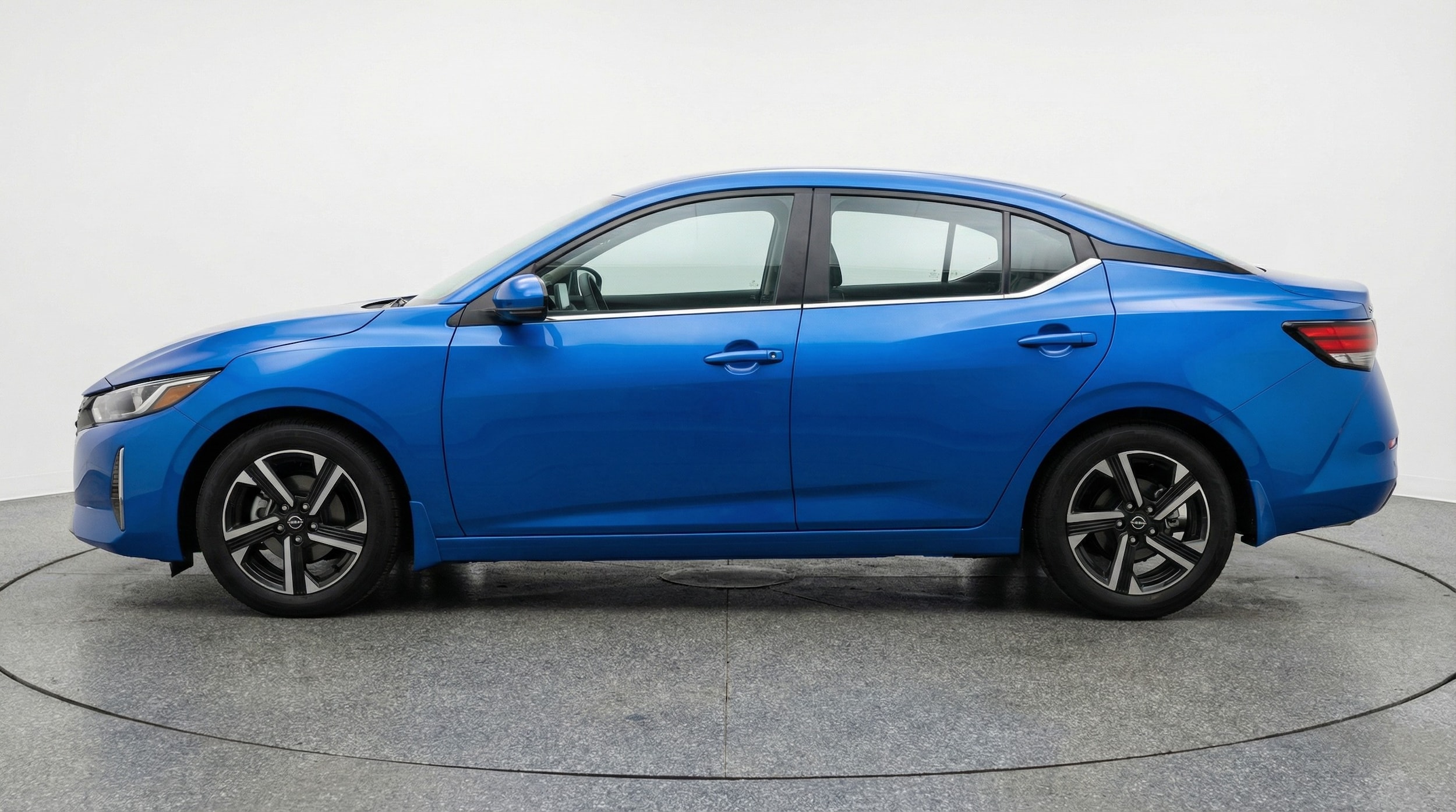 Thumbnail: 2025 Nissan Sentra - 4