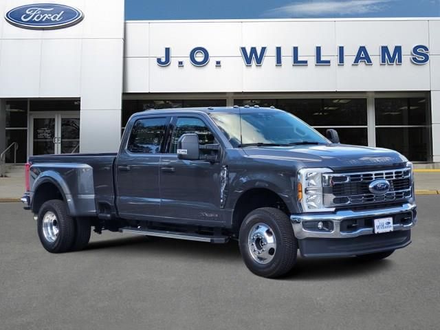  Ford F-350SD