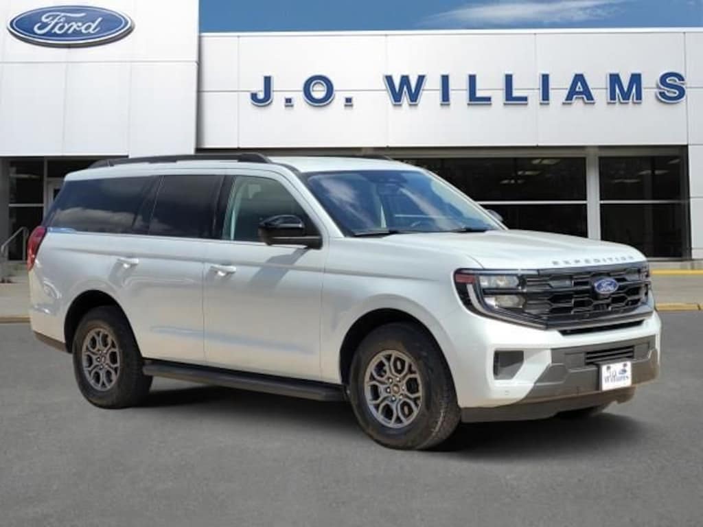 Used 2025 Ford Expedition Active SUV