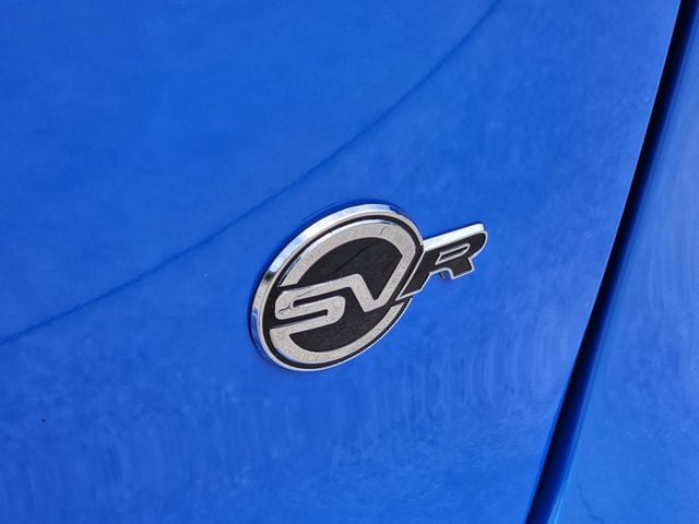 2025 Jaguar F-PACE SVR - Photo 8