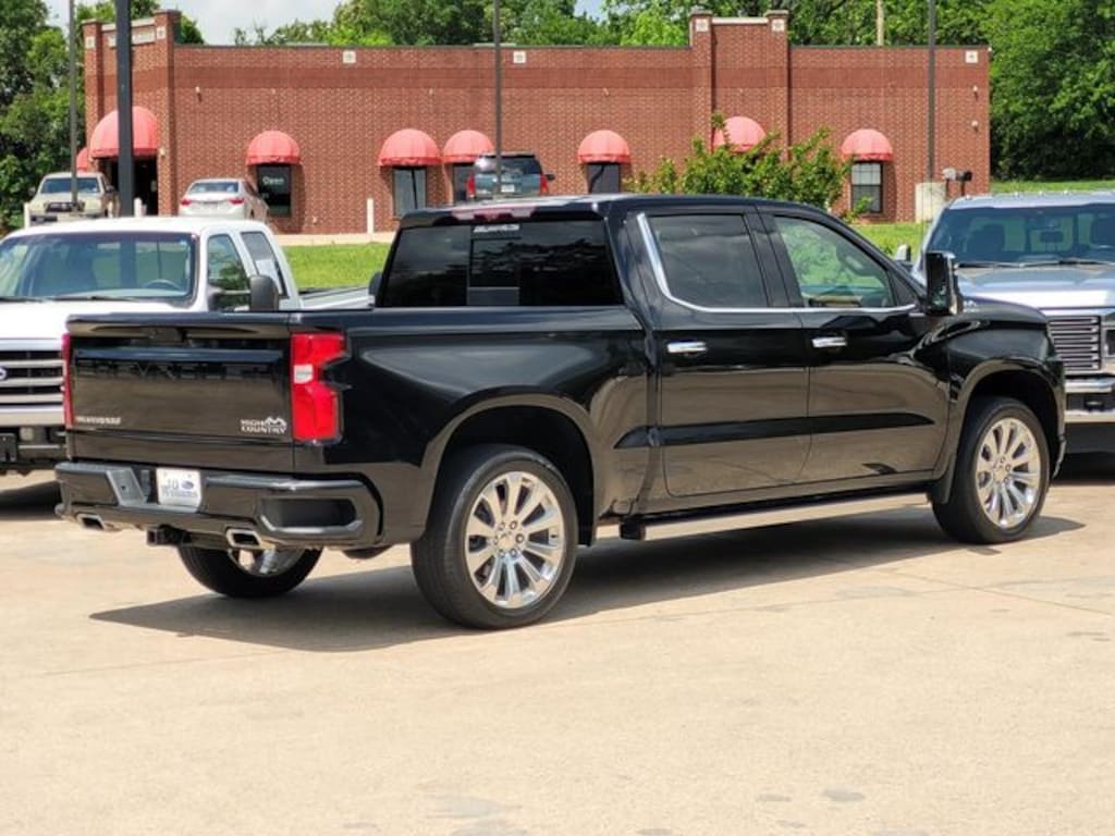 Used 2021 Chevrolet Silverado 1500 High Country Truck