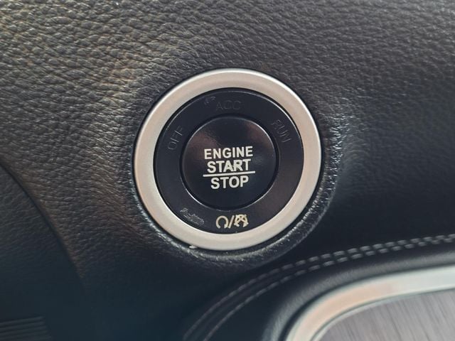 2017 Dodge Challenger R/T - Photo 25