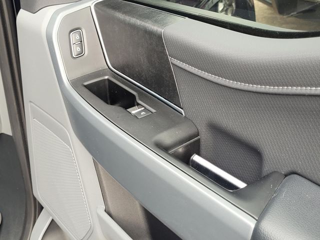 2023 Ford F-150 XLT - Photo 12