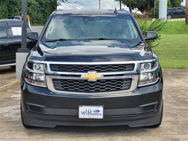 Used 2019 Chevrolet Suburban LT with VIN 1GNSKHKC6KR177604 for sale in Gladewater, TX