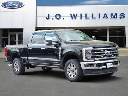 2026 Ford F-250SD Lariat Truck
