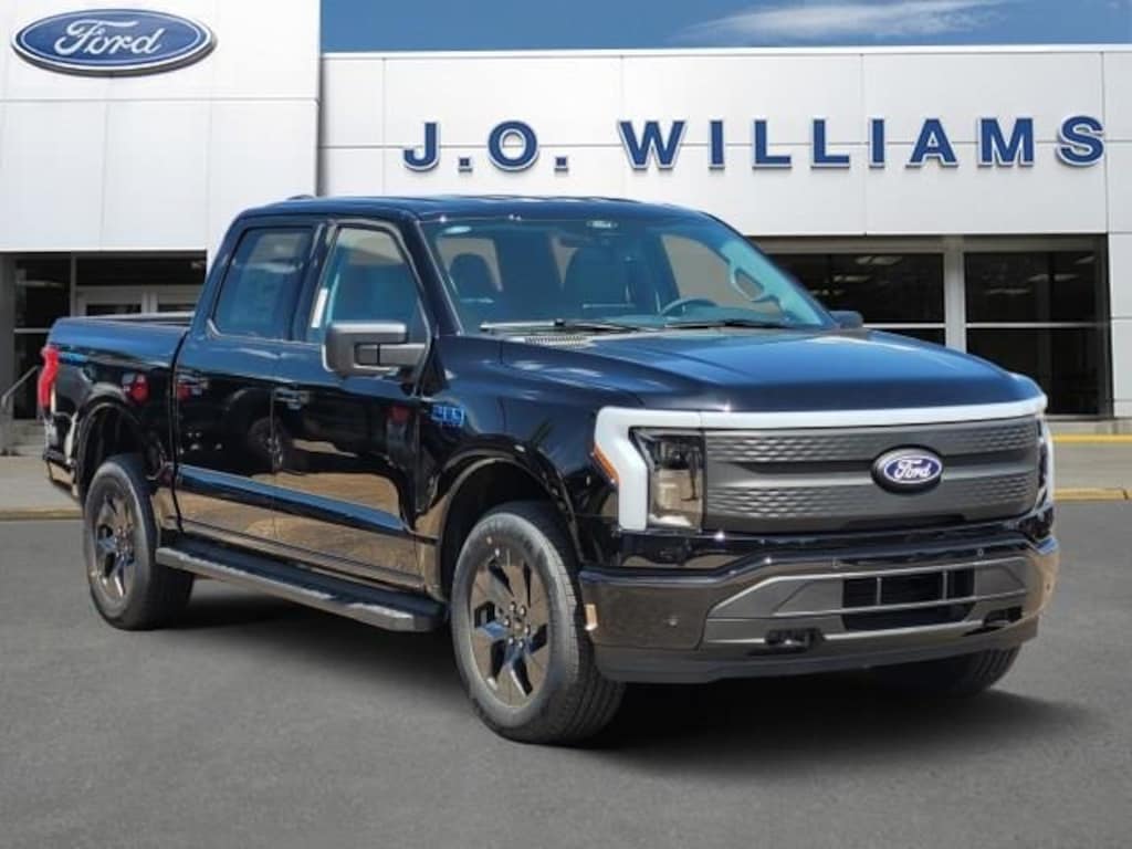 New 2025 Ford F-150 Lightning Flash Truck
