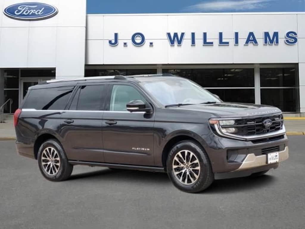 Used 2025 Ford Expedition Max Platinum SUV