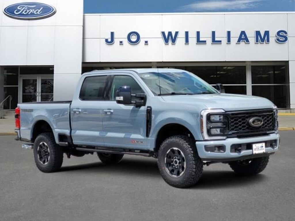 New 2026 Ford F-250SD Lariat Truck