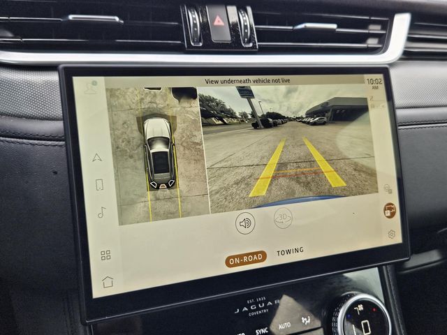 2025 Jaguar F-PACE SVR - Photo 28