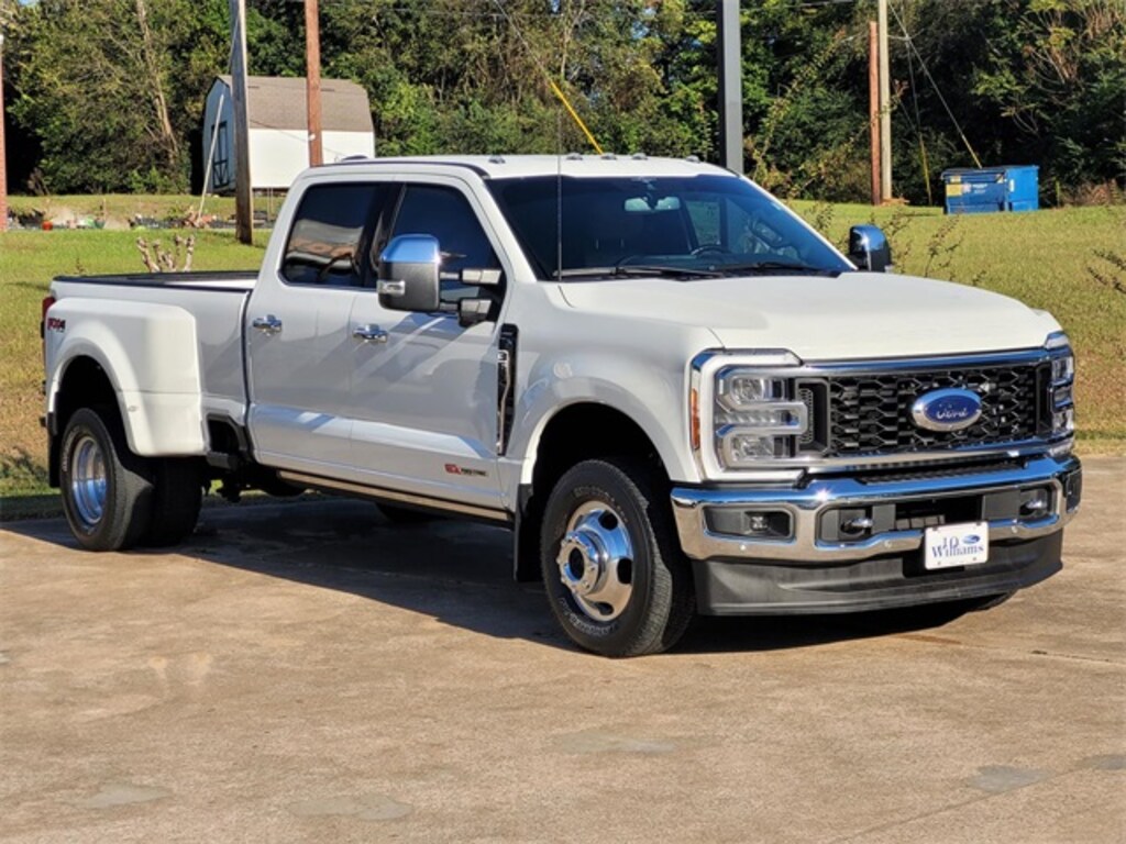 Used 2023 Ford F-350SD Lariat Truck
