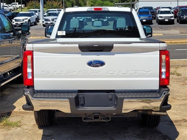 2026 Ford F-250 photo 4