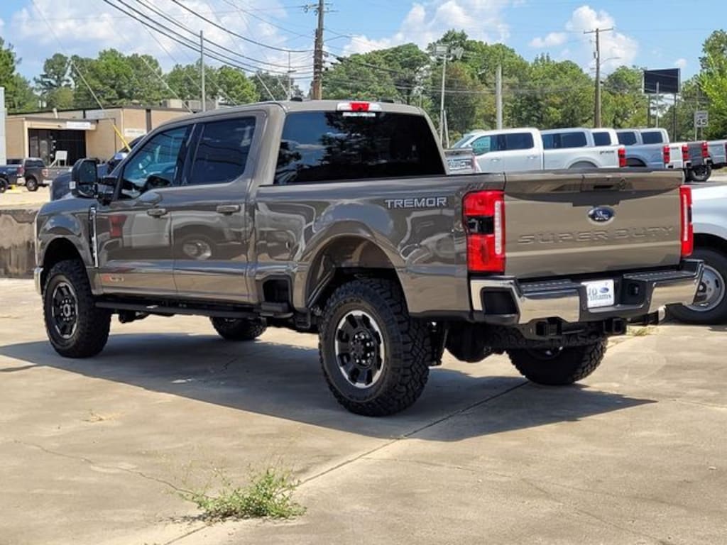 New 2026 Ford F-250SD Lariat Truck
