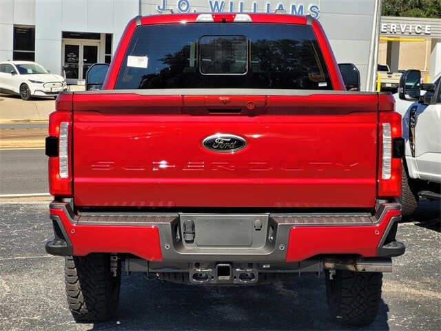 2026 Ford F-250 photo 4