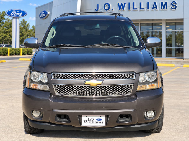 Used 2011 Chevrolet Suburban LT with VIN 1GNSCJE07BR285901 for sale in Gladewater, TX