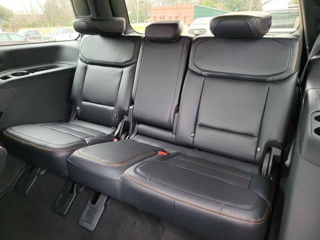 2025 Ford Expedition Tremor - Photo 13