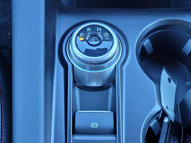 2026 Ford Explorer ST-Line - Photo 17