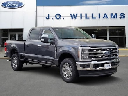 2026 Ford F-250SD Lariat Truck