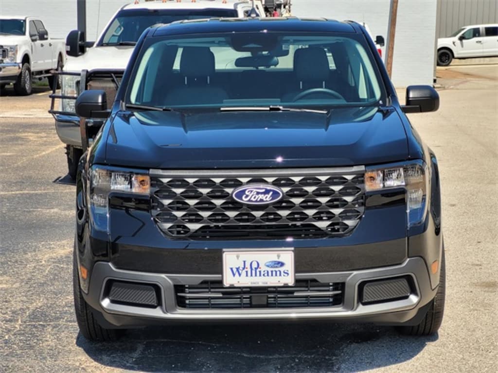 New 2025 Ford Maverick XLT Truck